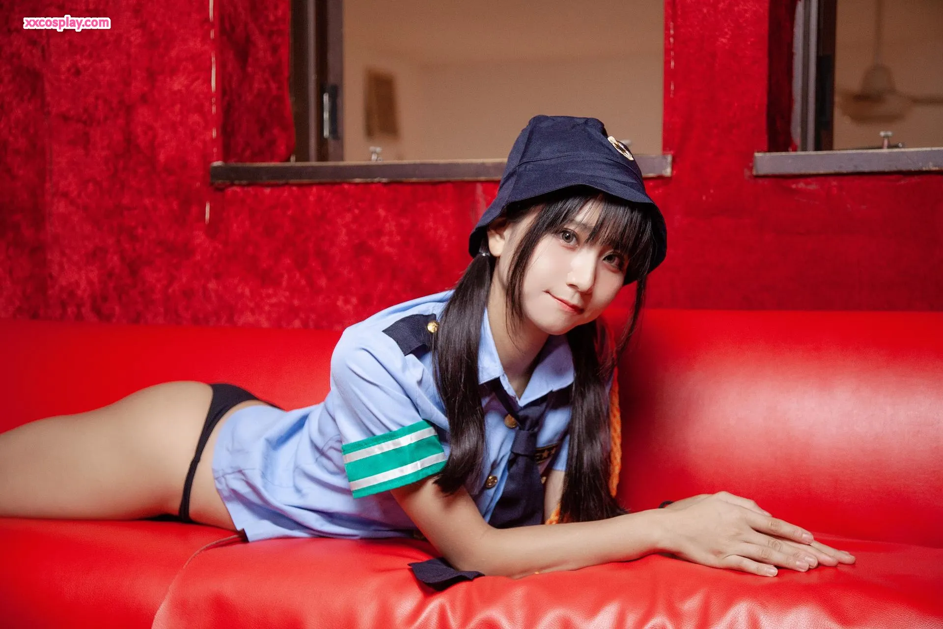 Yanagimaru's High-Leg Police Uniform Gravure